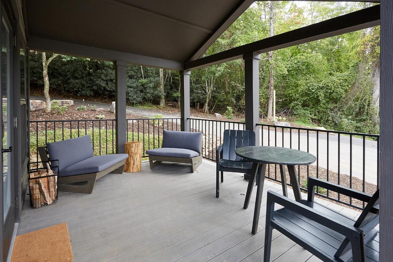 Asheville River Cabins Arden エクステリア 写真