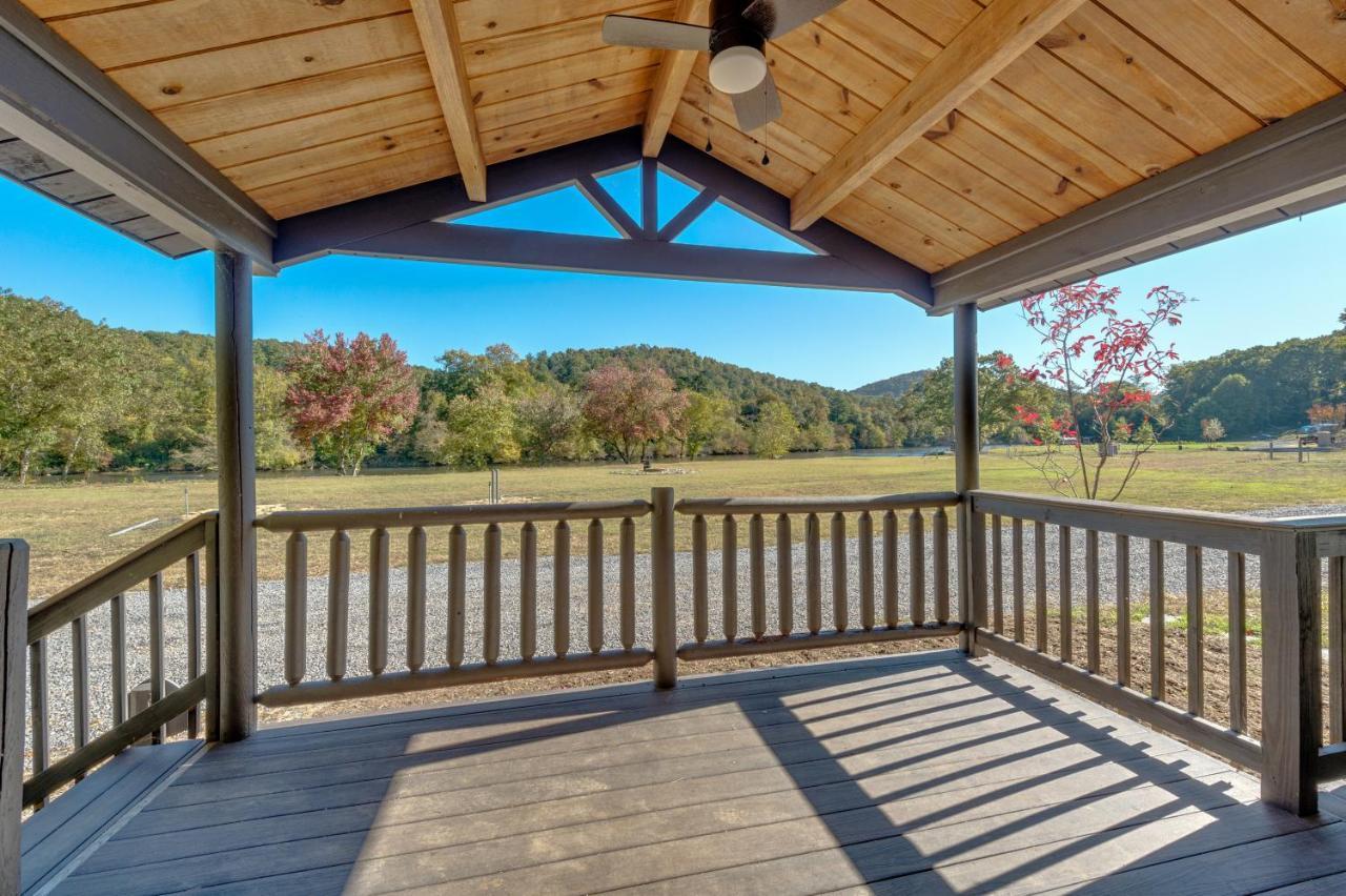 Asheville River Cabins Arden エクステリア 写真