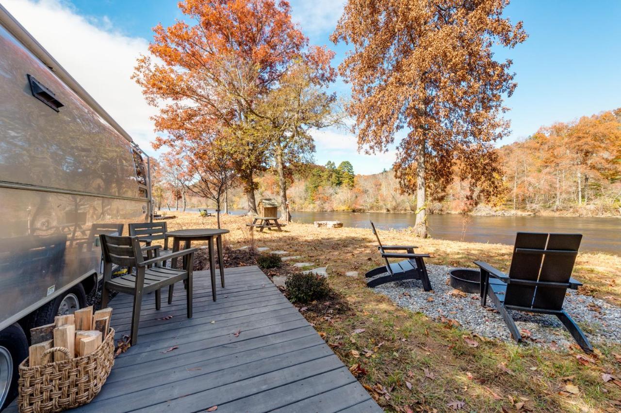 Asheville River Cabins Arden エクステリア 写真