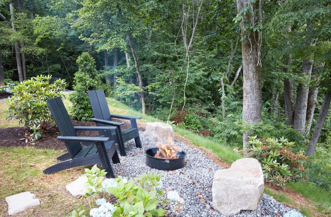 Asheville River Cabins Arden エクステリア 写真