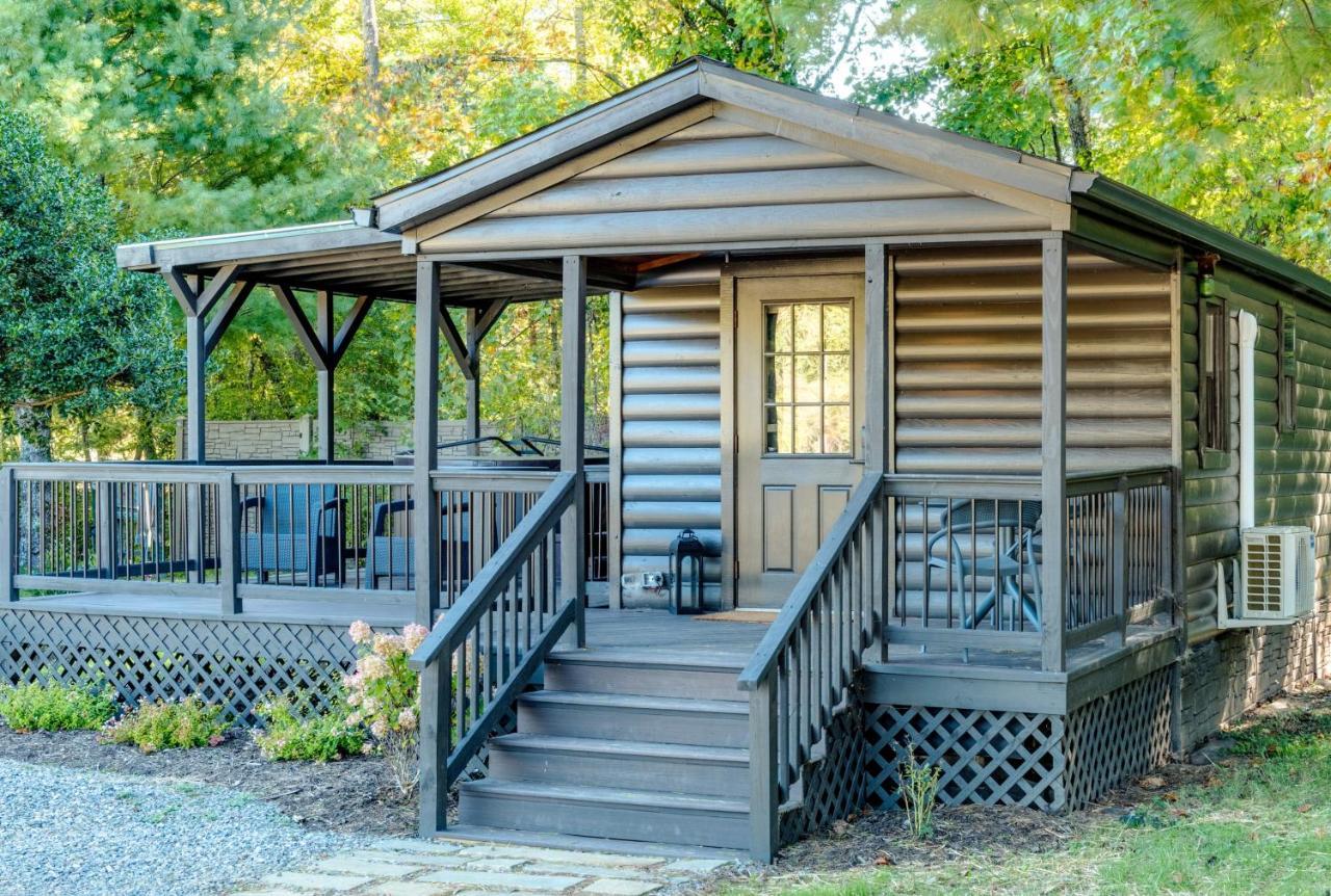 Asheville River Cabins Arden エクステリア 写真