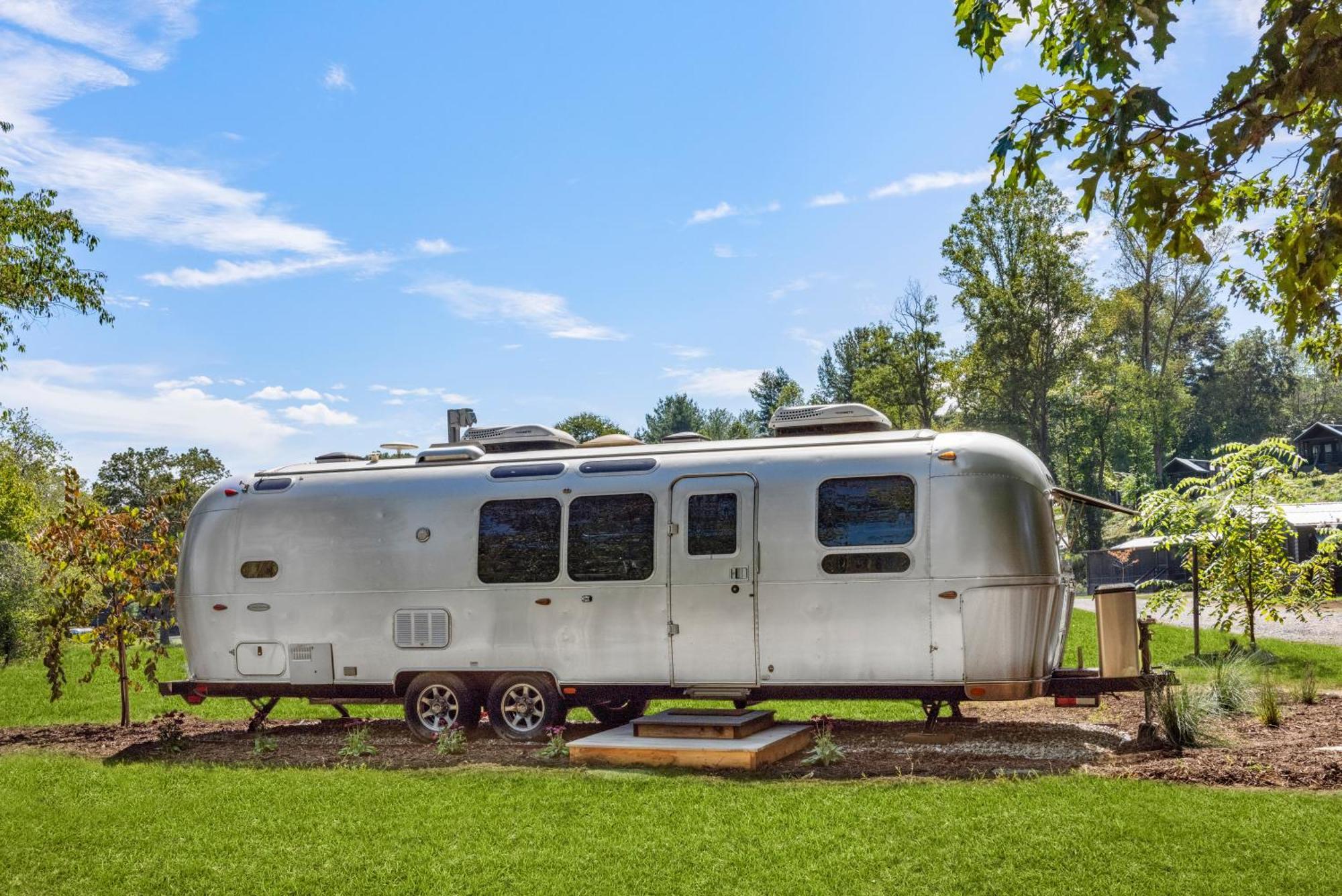 Asheville River Cabins Arden エクステリア 写真